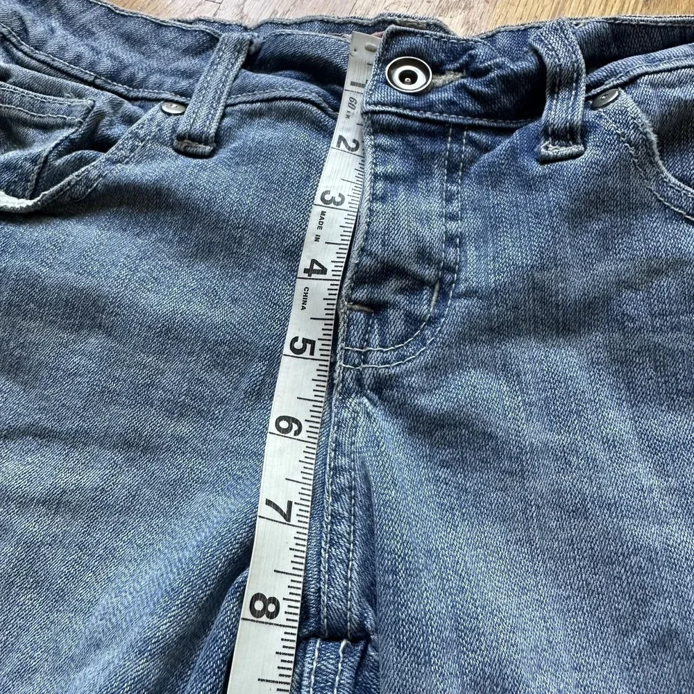 VTG Y2K No Boundaries Denim Jean Shorts Low Rise 9 Blue Bermuda Stretch 5 Pocket